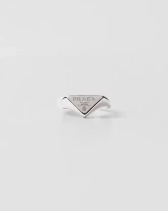 Anillo de plata