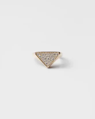 Anillo de sello Eternal Gold en oro amarillo con diamantes