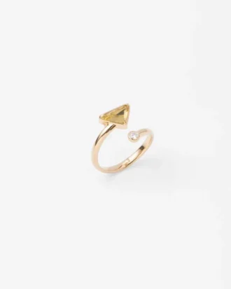Anillo Eternal Gold Contraria en oro amarillo con diamante y cuarzo verde