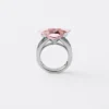 Anillo solitario Couleur Vivante – Oro blanco con morganita y aguamarina