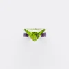 Anillo solitario Couleur Vivante – Oro blanco con peridoto y amatista Anillo solitario Couleur Vivante – Oro blanco con peridoto y amatista