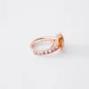 Anillo solitario Couleur Vivante – Oro rosa con citrino y morganita