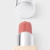 Barra de labios Prada Monochrome Hyper Matte – B02 – Quartz Barra de labios Prada Monochrome Hyper Matte – B02 – Quartz