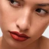 Barra de labios Prada Monochrome Hyper Matte – O77 – Arancio Barra de labios Prada Monochrome Hyper Matte – O77 – Arancio