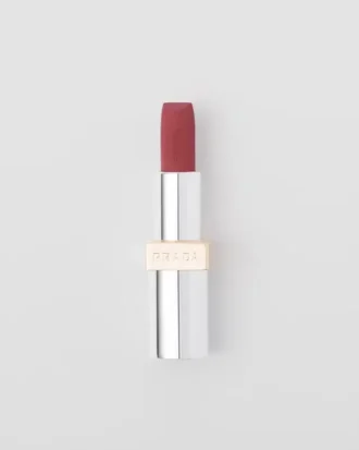 Barra de labios Prada Monochrome Hyper Matte – P59 – Amarena Barra de labios Prada Monochrome Hyper Matte – P59 – Amarena
