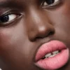 Barra de labios Prada Monochrome Hyper Matte – P59 – Amarena Barra de labios Prada Monochrome Hyper Matte – P59 – Amarena