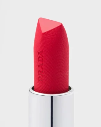 Barra de labios Prada Monochrome Hyper Matte – R26 – Lava Barra de labios Prada Monochrome Hyper Matte – R26 – Lava