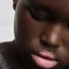 Barra de labios Prada Monochrome Soft Matte – P159 – Nudo Barra de labios Prada Monochrome Soft Matte – P159 – Nudo