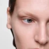 Base de maquillaje optimizadora de la piel Prada Reveal – Ln10 – Neutro claro Base de maquillaje optimizadora de la piel Prada Reveal – Ln10 – Neutro claro