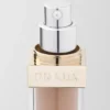 Base de maquillaje optimizadora de la piel Prada Reveal – Lw15 – Claro cálido Base de maquillaje optimizadora de la piel Prada Reveal – Lw15 – Claro cálido