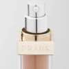 Base de maquillaje optimizadora de la piel Prada Reveal – Lw25 – Claro cálido Base de maquillaje optimizadora de la piel Prada Reveal – Lw25 – Claro cálido