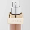 Base de maquillaje optimizadora de la piel Prada Reveal – Mn60 – Neutro medio Base de maquillaje optimizadora de la piel Prada Reveal – Mn60 – Neutro medio