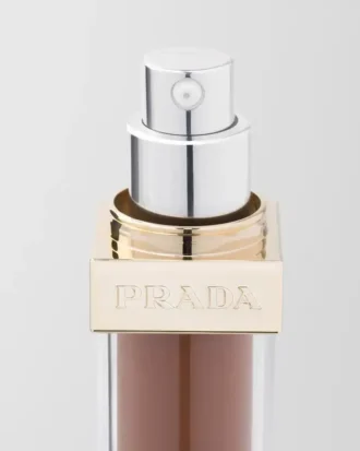 Base de maquillaje Prada Reveal Skin Optimizing Foundation – Dc70 – Dark Cool