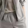 Bermudas de cuero