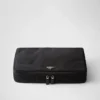 Bolsa grande con cremallera de Re-Nylon Bolsa grande con cremallera de Re-Nylon