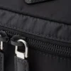 Bolsa pequeña con cremallera de Re-Nylon Bolsa pequeña con cremallera de Re-Nylon