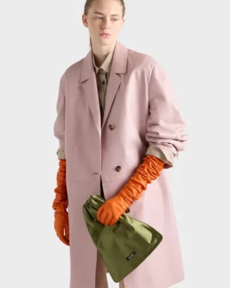 Bolsita Prada Wish de seda duquesa
