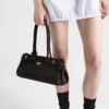Bolso de ante mediano Prada Bonnie Bolso de ante mediano Prada Bonnie