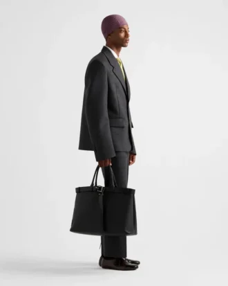 Bolso de cuero con hebilla y cinturón de Prada