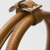 Bolso de cuero grande con hebilla y correa de Prada Bolso de cuero grande con hebilla y correa de Prada