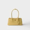 Bolso de cuero mediano Prada Galleria Bolso de cuero mediano Prada Galleria