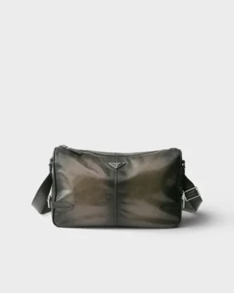 Bolso de hombro con cremallera de cuero envejecido