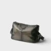 Bolso de hombro con cremallera de cuero envejecido