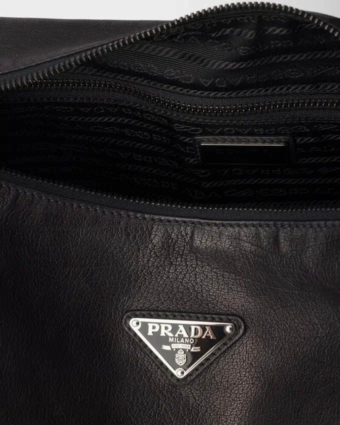 Bolso de hombro de piel Explore de Prada Bolso de hombro de piel Explore de Prada