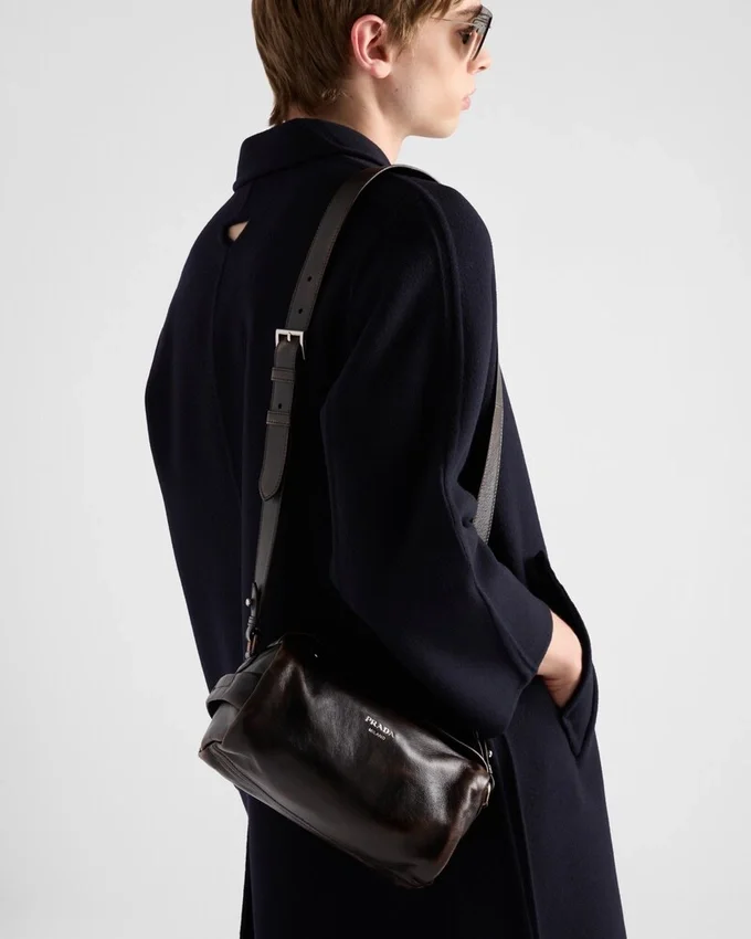 Bolso de hombro de piel napa Bolso de hombro de piel napa
