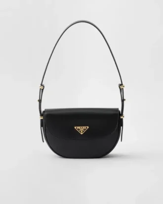 Bolso de hombro de piel Prada Arqua con solapa