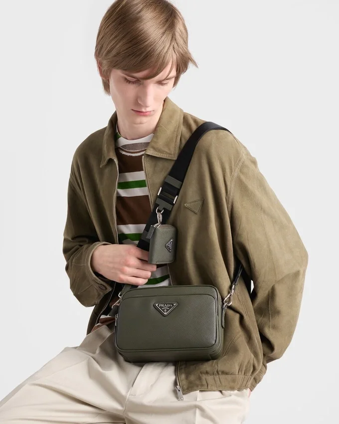 Bolso de hombro de piel Saffiano Bolso de hombro de piel Saffiano