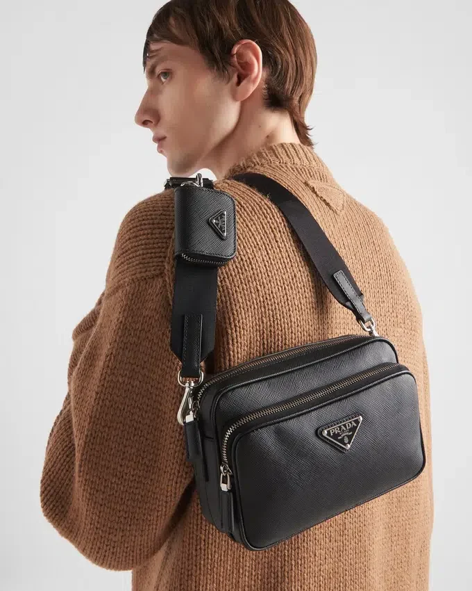 Bolso de hombro de piel Saffiano Bolso de hombro de piel Saffiano