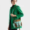 Bolso de hombro de Re-Nylon envejecido y cuero Bolso de hombro de Re-Nylon envejecido y cuero