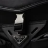 Bolso de hombro de Re-Nylon y cuero Bolso de hombro de Re-Nylon y cuero
