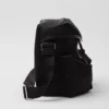 Bolso de hombro de Re-Nylon y cuero Bolso de hombro de Re-Nylon y cuero