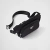 Bolso de hombro de Re-Nylon y piel Saffiano Bolso de hombro de Re-Nylon y piel Saffiano