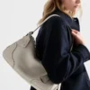 Bolso de hombro grande de cuero Prada Aimae Bolso de hombro grande de cuero Prada Aimae