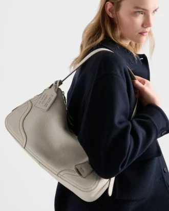 Bolso de hombro grande de cuero Prada Aimae