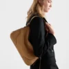 Bolso de hombro grande de cuero Prada Aimae Bolso de hombro grande de cuero Prada Aimae