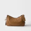 Bolso de hombro grande de cuero Prada Aimae Bolso de hombro grande de cuero Prada Aimae