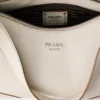 Bolso de hombro grande de cuero Prada Aimae Bolso de hombro grande de cuero Prada Aimae