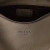 Bolso de hombro grande de cuero Prada Aimae Bolso de hombro grande de cuero Prada Aimae