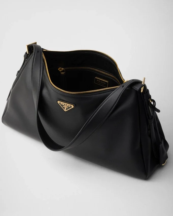 Bolso de hombro grande de cuero Prada Aimae Bolso de hombro grande de cuero Prada Aimae