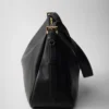 Bolso de hombro grande de cuero Prada Aimae Bolso de hombro grande de cuero Prada Aimae