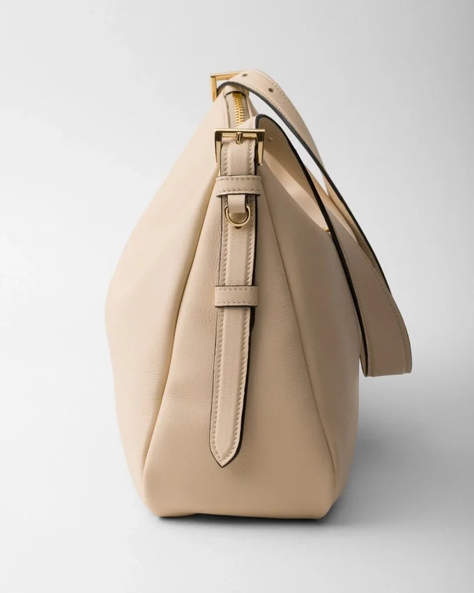 Bolso de hombro grande de cuero Prada Aimae Bolso de hombro grande de cuero Prada Aimae