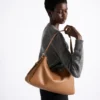 Bolso de hombro grande de cuero Prada Aimae Bolso de hombro grande de cuero Prada Aimae