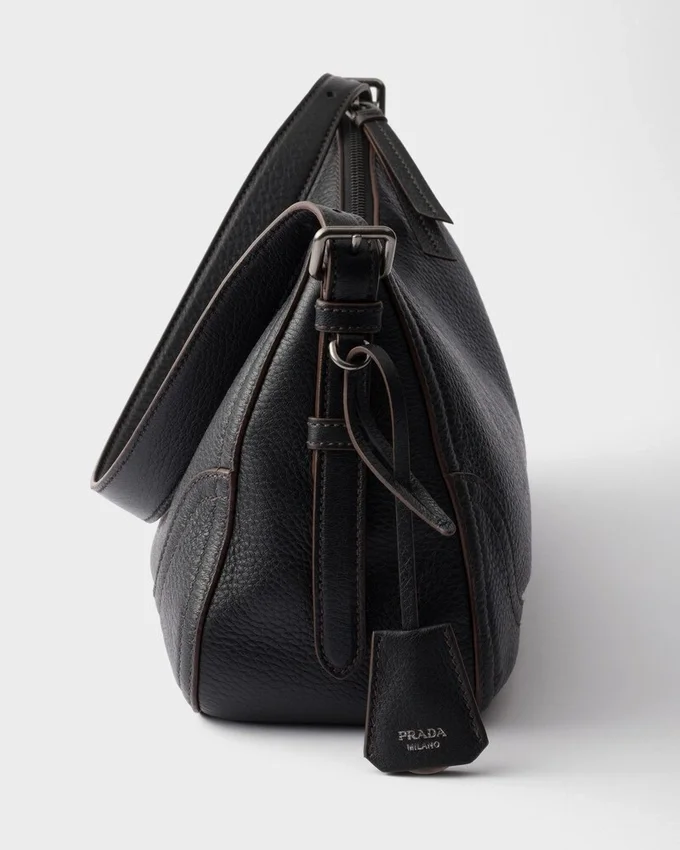 Bolso de hombro grande de cuero Prada Aimae Bolso de hombro grande de cuero Prada Aimae