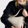 Bolso de hombro grande de cuero Prada Aimae Bolso de hombro grande de cuero Prada Aimae
