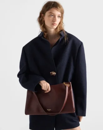 Bolso de hombro grande de cuero Prada Etude