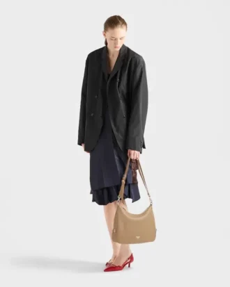 Bolso de hombro grande de cuero Prada Fold